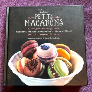 Les Petits Macarons Colorful French Confections. Sweet, savory- color photos!